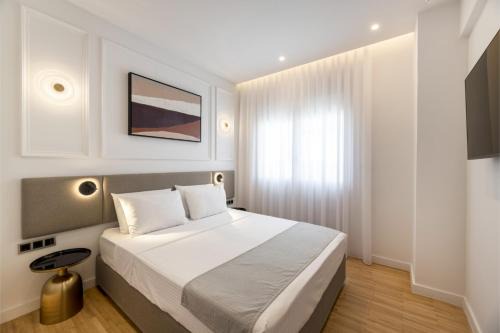 Michalakopoulou Corner & Bright Apartment