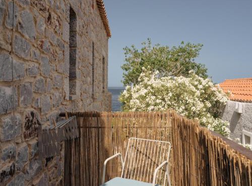 Kourmas Suites